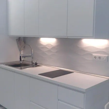 Cosy La Pinta 칸델라리아