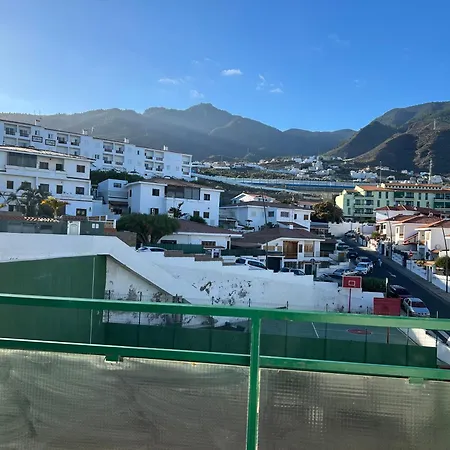 Cosy La Pinta 칸델라리아