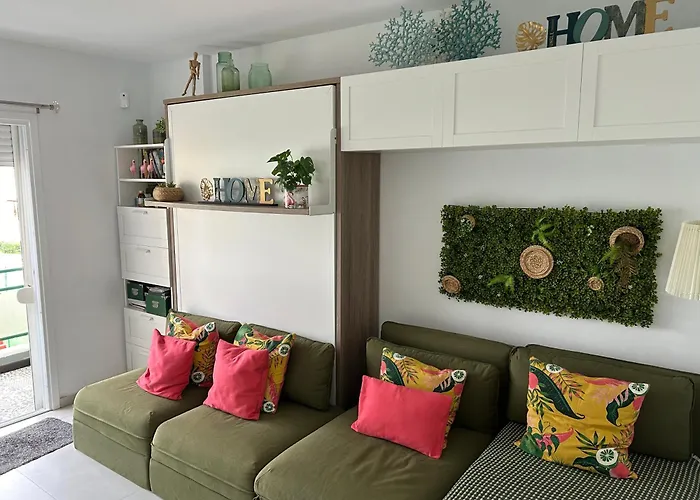 Cosy La Pinta アパート